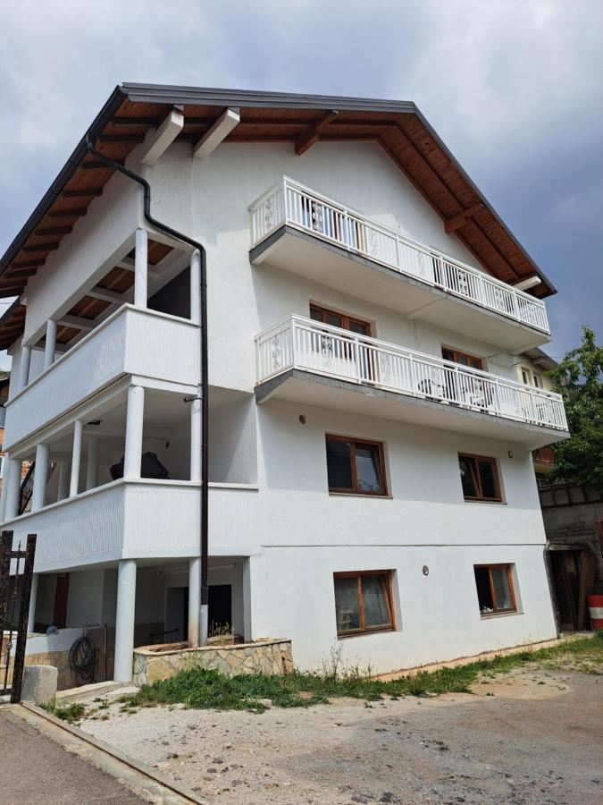 Apartments Neyla Saraievo Exterior foto